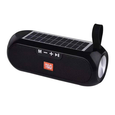 Portable Outdoor Bluetooth Speaker with Solar Charging - Gadget&trail